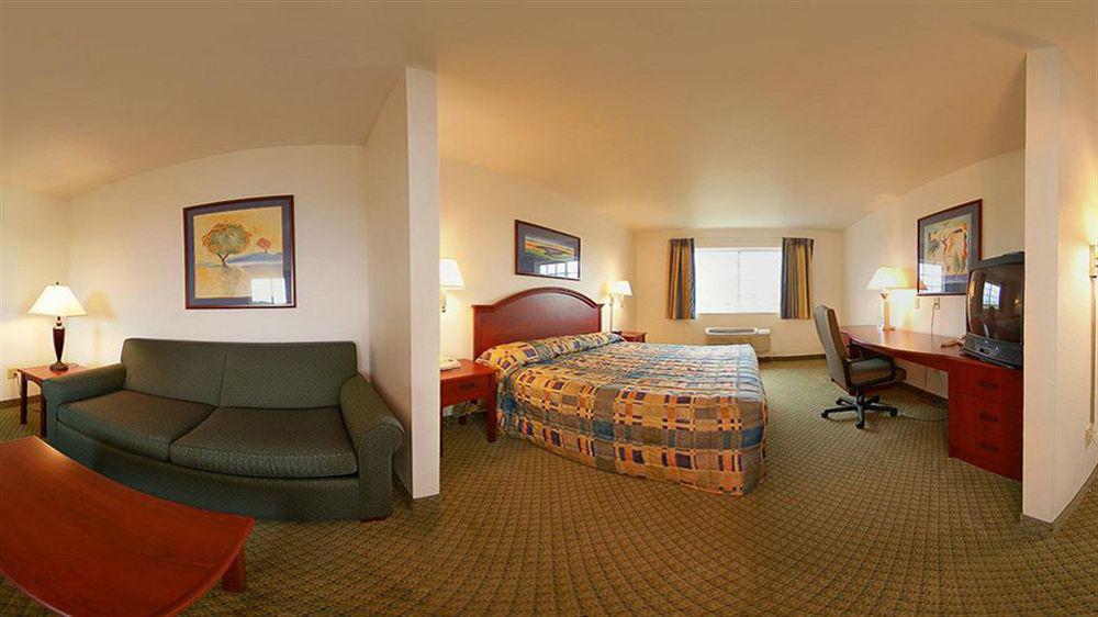 Crossings By Grandstay Inn & Suites Becker Εξωτερικό φωτογραφία