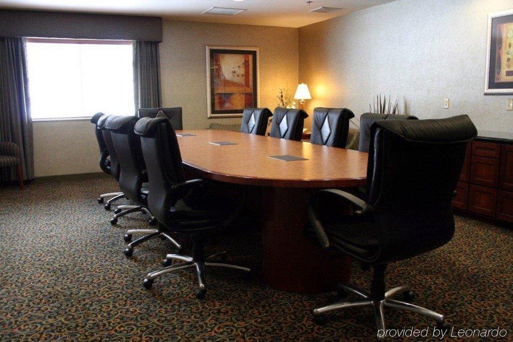 Crossings By Grandstay Inn & Suites Becker Επιχειρήσεις φωτογραφία