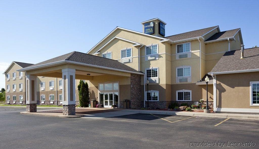 Crossings By Grandstay Inn & Suites Becker Εξωτερικό φωτογραφία
